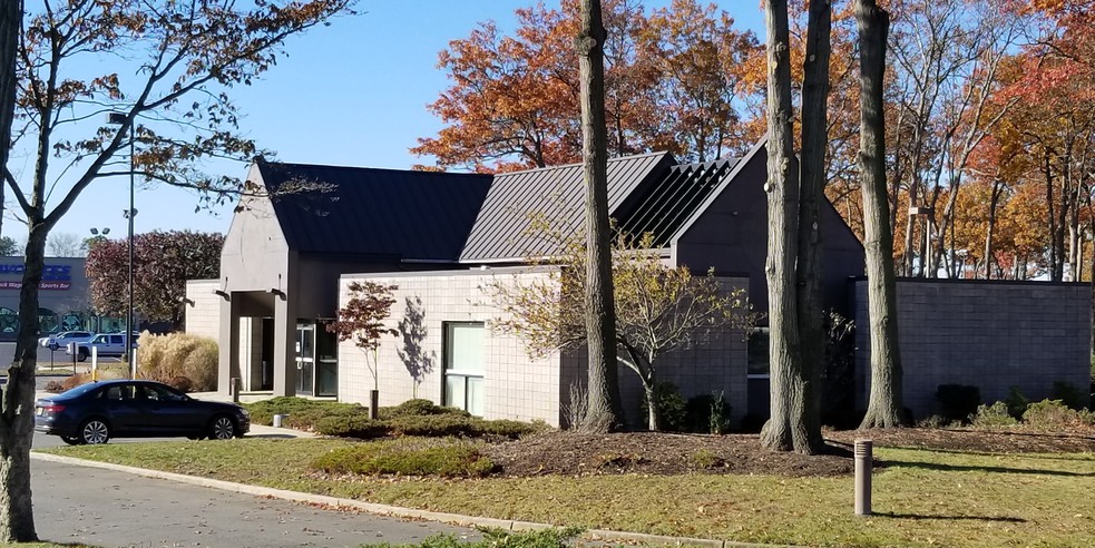 1081 Route 37 W, Toms River, NJ for sale - Building Photo - Image 1 of 1