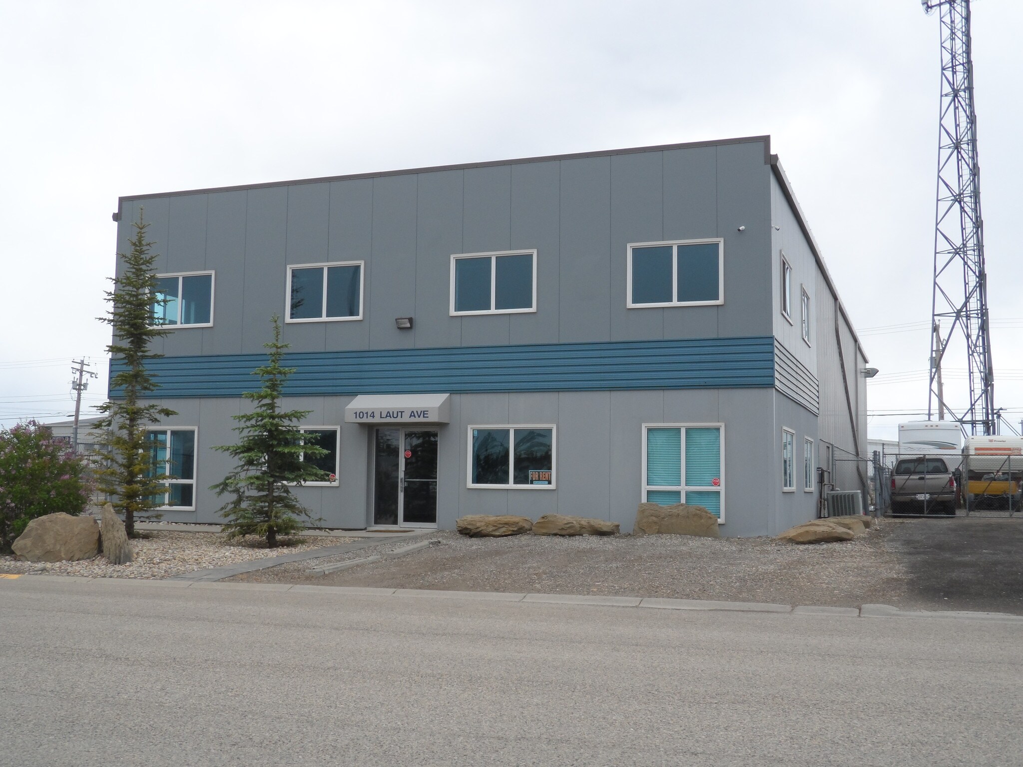 1014 Laut Ave, Crossfield, AB à vendre Photo du bâtiment- Image 1 de 1