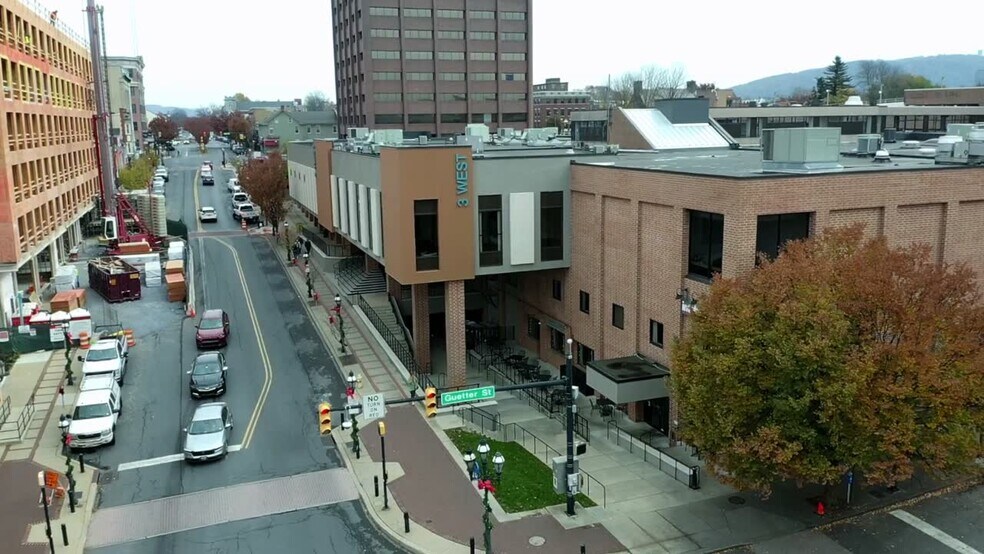 3 W Broad St, Bethlehem, PA à louer - Vidéo sur l’inscription commerciale - Image 3 de 28