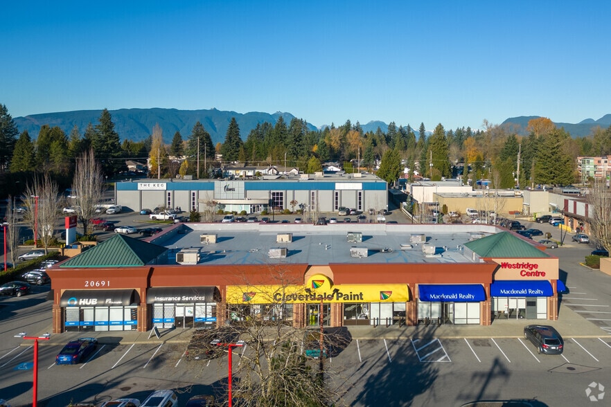 20691 Lougheed Hwy, Maple Ridge, BC for lease - Building Photo - Image 3 of 6