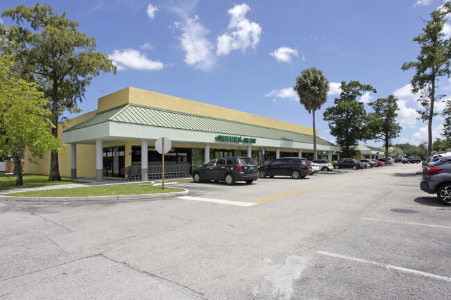 More details for 4806-4850 N University Dr, Lauderhill, FL - Office/Retail for Lease