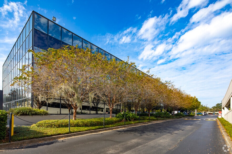 3501 E Frontage Rd, Tampa, FL for lease - Building Photo - Image 2 of 23