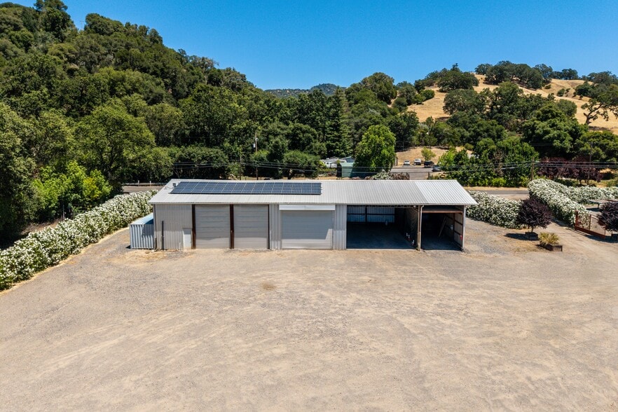 3400 Old River Rd, Ukiah, CA for lease - Building Photo - Image 2 of 10