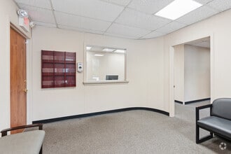 1569 Medical Dr, Pottstown, PA à louer Photo intérieure- Image 2 de 12