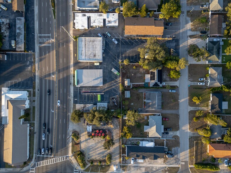 1569 S Missouri Ave, Clearwater, FL à louer - Photo du bâtiment - Image 2 de 20