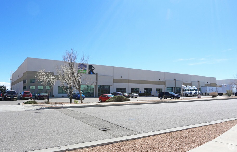 7300 Meridian Pl NW, Albuquerque, NM for sale - Building Photo - Image 2 of 8