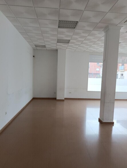 Retail in Bullas, Murcia for lease - Building Photo - Image 2 of 9