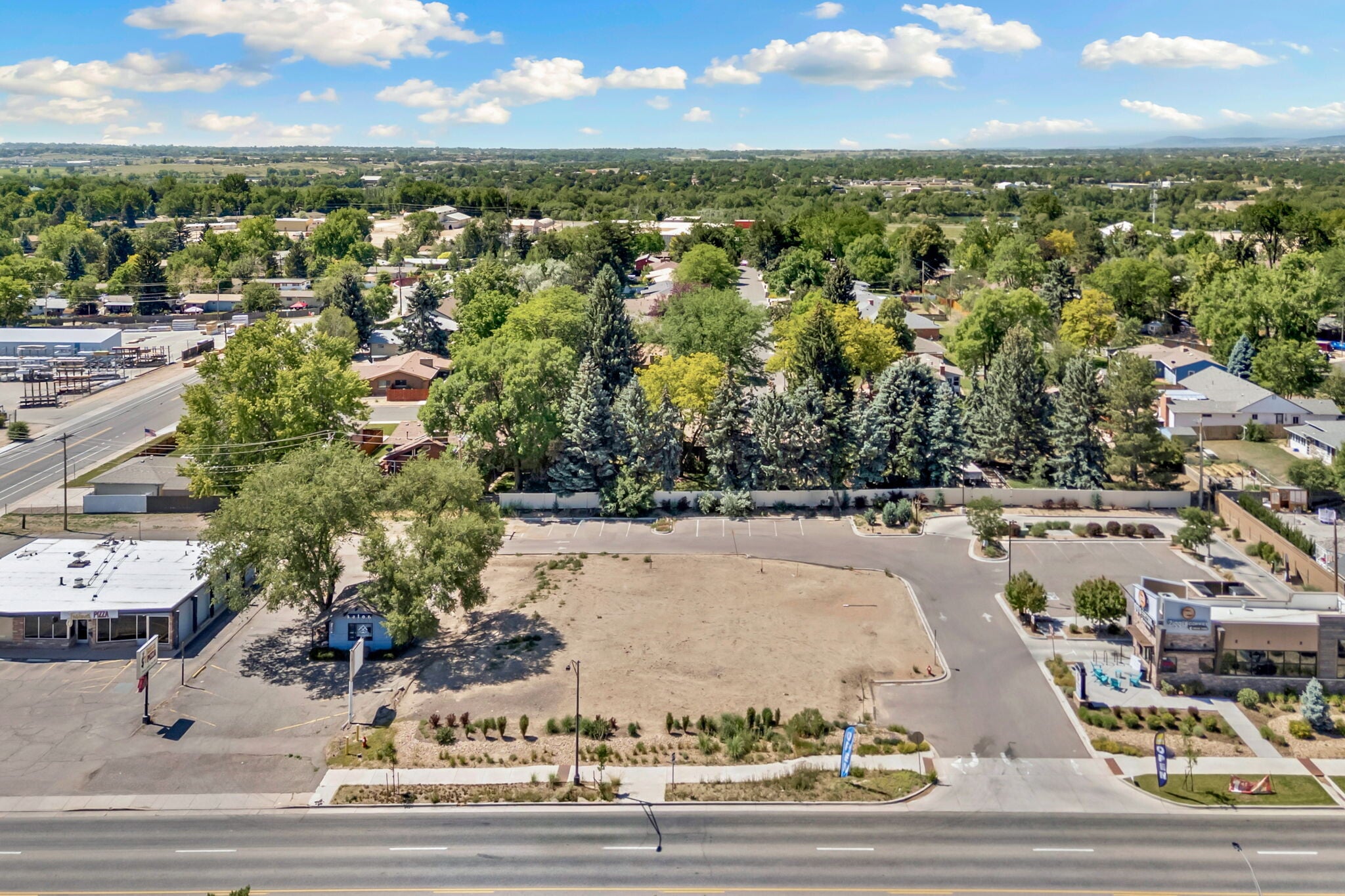 2004 W Eisenhower Blvd, Loveland, CO for sale Primary Photo- Image 1 of 9
