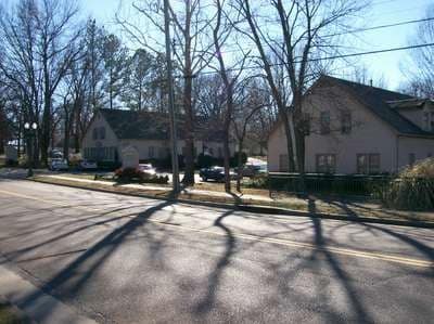 185 Center St, Collierville, TN for lease - Building Photo - Image 2 of 8
