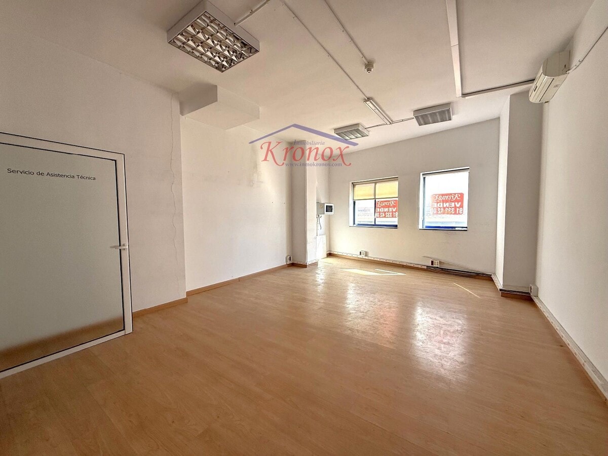 Madrid, MAD 28031 -  -  - Photo intérieure - Image 1 of 11