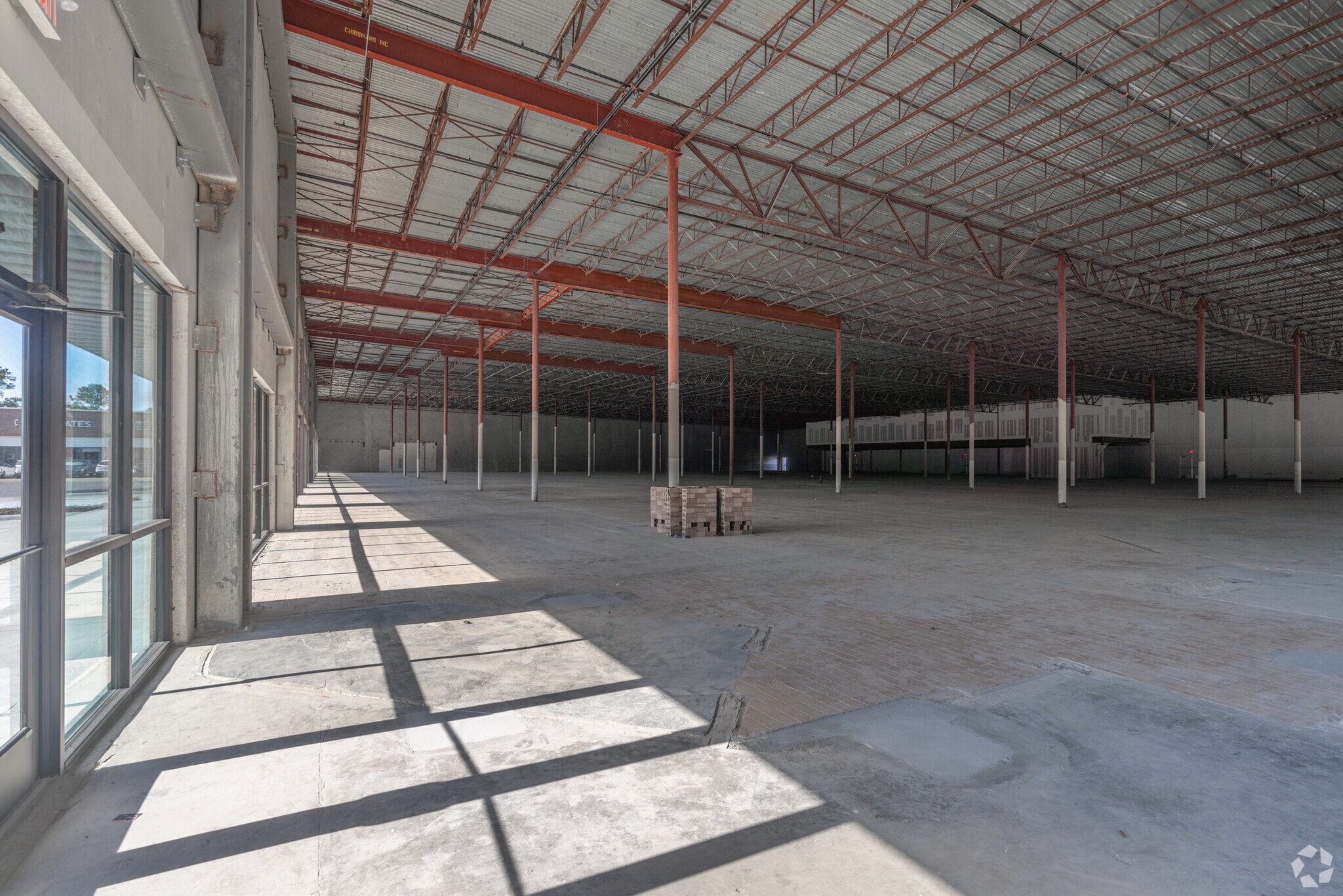 2323 Clear Lake City Blvd, Houston, TX for lease Interior Photo- Image 1 of 10