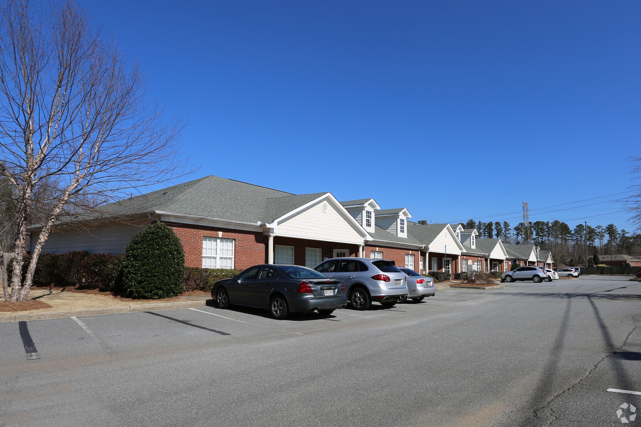 5655 Lake Acworth Dr NW, Acworth, GA for lease Primary Photo- Image 1 of 22