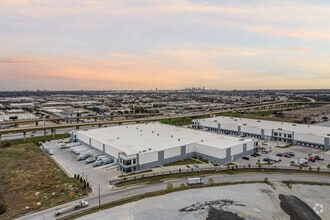 10900 Goodnight Ln, Dallas, TX - Aerial  map view