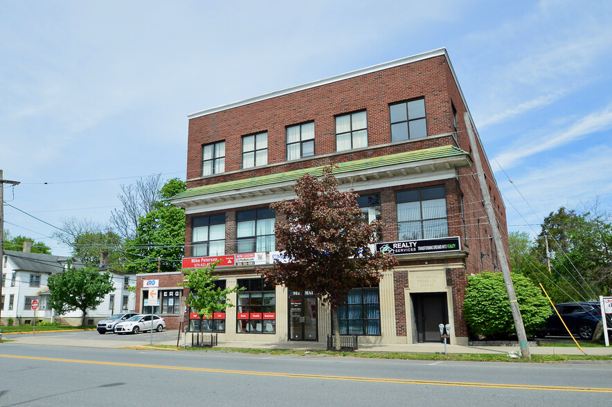 912 Main St, Stroudsburg, PA à vendre - Photo du bâtiment - Image 1 de 1