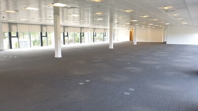 23 Pottery St, Greenock for lease Interior Photo- Image 2 of 4