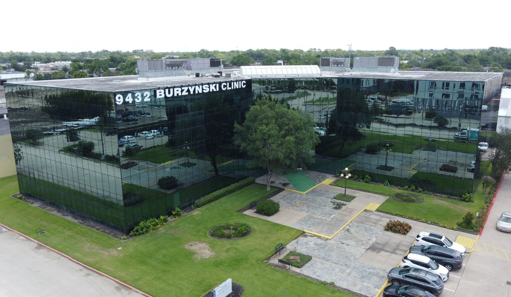 9432 Katy Fwy, Houston, TX for lease Building Photo- Image 1 of 13