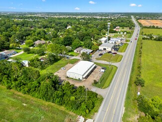 Plus de détails pour 8019 FM 517 Rd W, Dickinson, TX - Local d'activités à louer