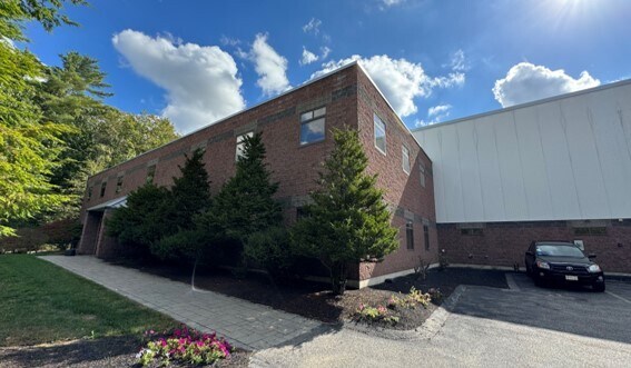 111 Ledge Rd, Seabrook, NH for lease - Building Photo - Image 2 of 4
