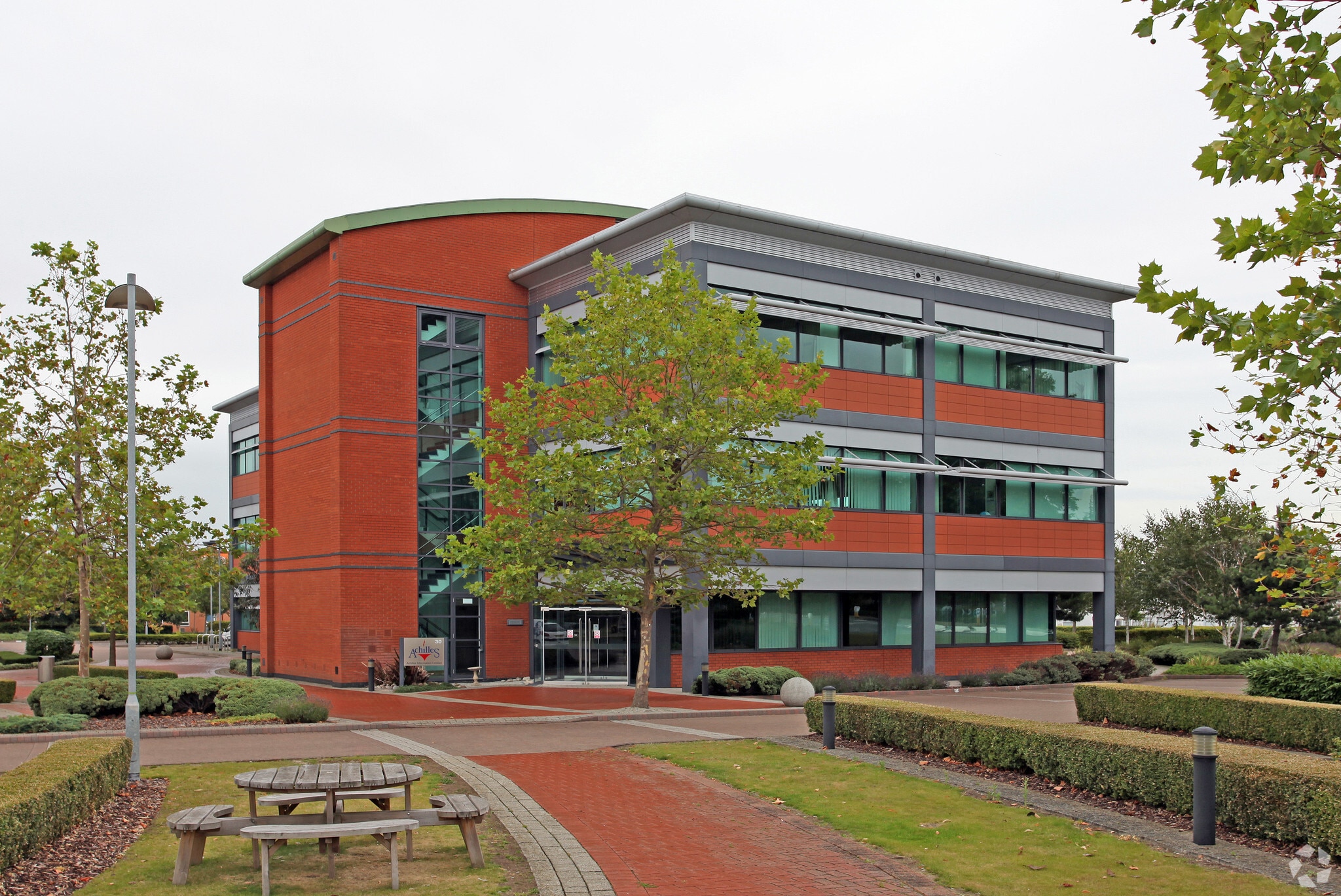 30 Western Ave, Milton for lease Primary Photo- Image 1 of 2