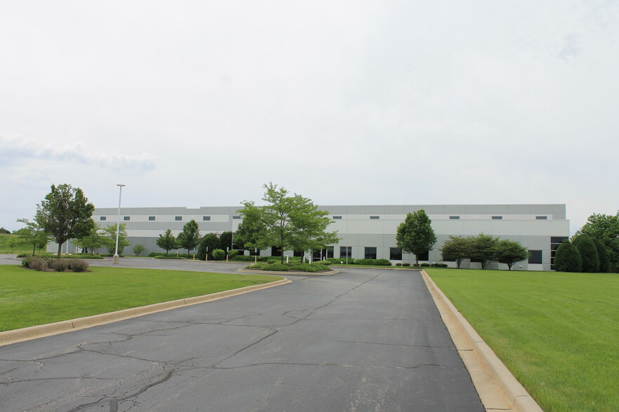 1600 S Prairie Dr, Sycamore, IL for sale - Primary Photo - Image 1 of 1