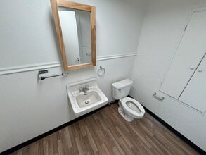 3355 Industrial Dr, Santa Rosa, CA for lease Interior Photo- Image 2 of 11