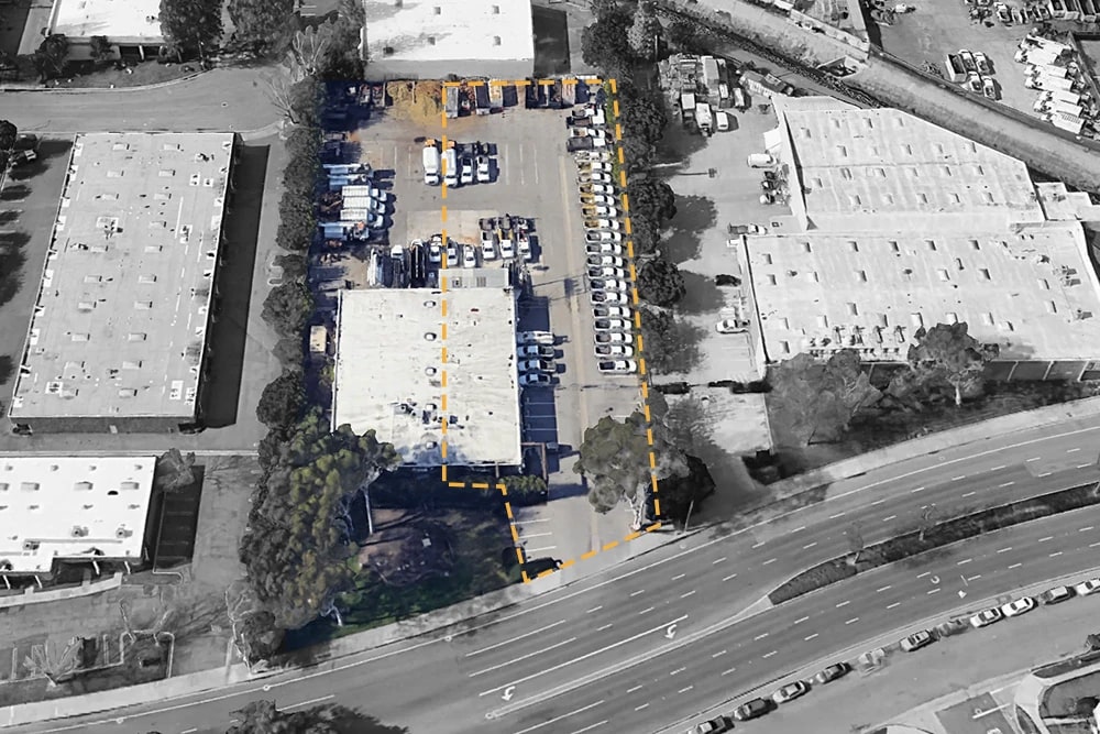 2200 S Fairview St, Santa Ana, CA for lease Building Photo- Image 1 of 2