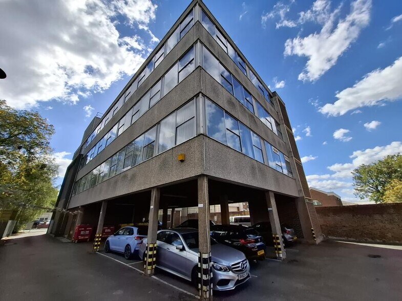 65 London Rd, Gloucester à louer - Photo du bâtiment - Image 3 de 3