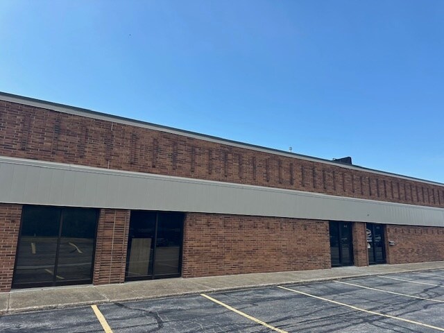 7150 Hart St, Mentor, OH à vendre Photo du bâtiment- Image 1 de 1