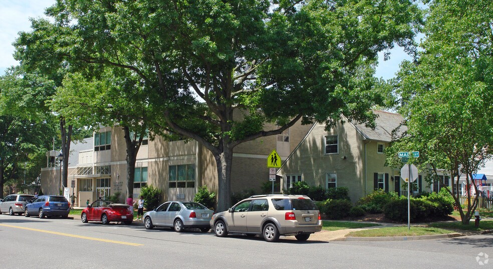 45 Main St, Newport News, VA à louer - Photo du bâtiment - Image 2 de 3