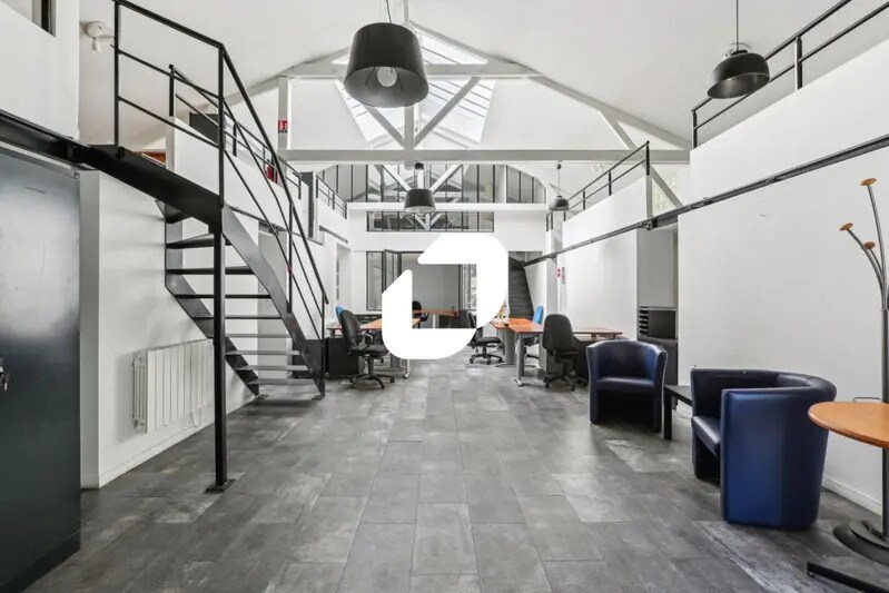 9 Avenue Du Repos, Le Kremlin-Bicêtre for sale Interior Photo- Image 1 of 15