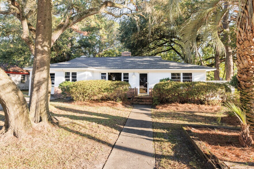 112 E Derenne Ave, Savannah, GA à vendre - Photo du bâtiment - Image 3 de 29