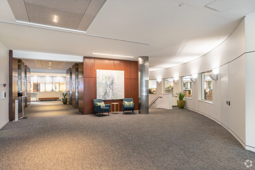 555 E Lancaster Ave, Radnor, PA à louer - Photo intérieure - Image 2 de 10