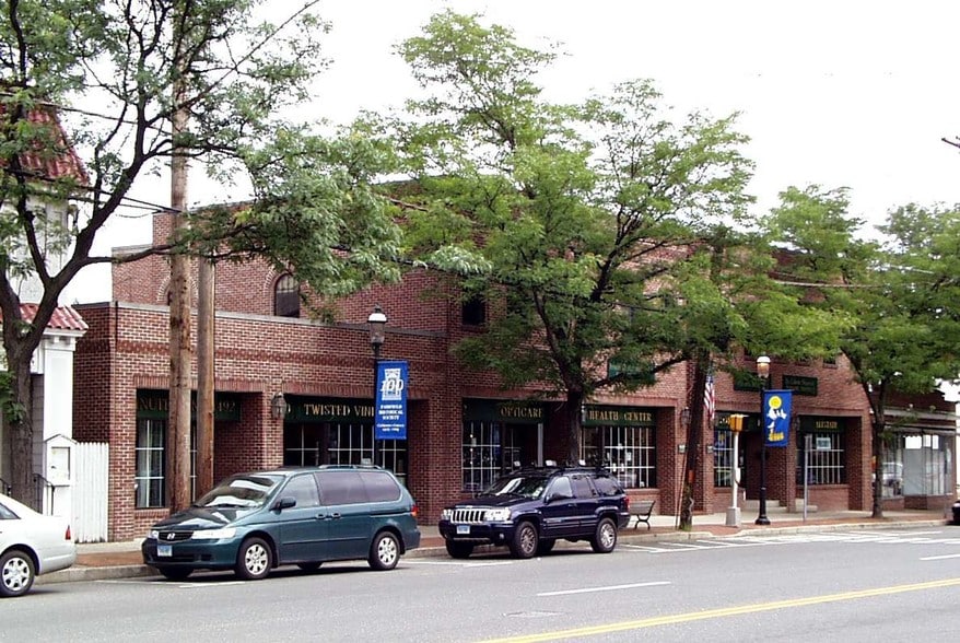 1476-1492 Boston Post Rd, Fairfield, CT for lease - Building Photo - Image 2 of 12