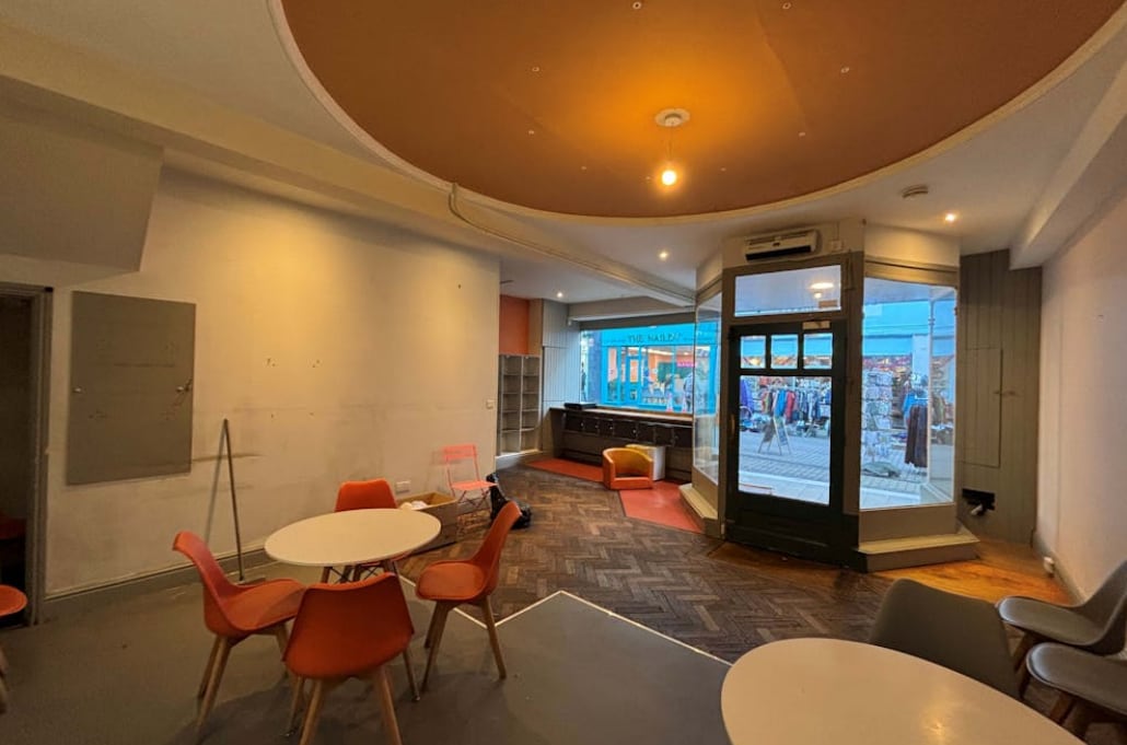 1-2 Kendrick St, Stroud à louer Photo intérieure- Image 1 de 2