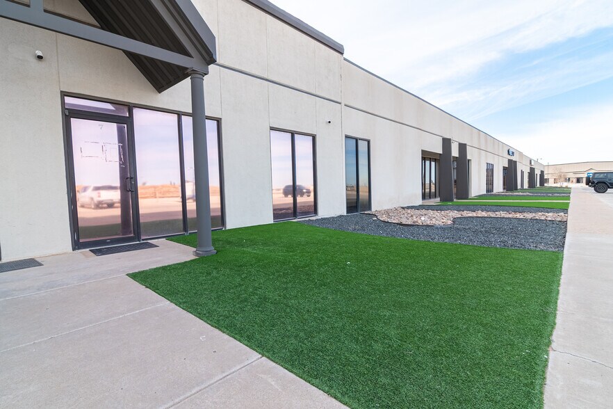 5023 Princeton Ave, Midland, TX à louer - Photo du bâtiment - Image 2 de 18