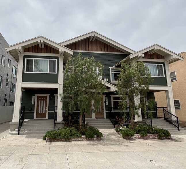 1142-1148 E 1st St, Long Beach, CA à vendre - Photo du bâtiment - Image 1 de 60