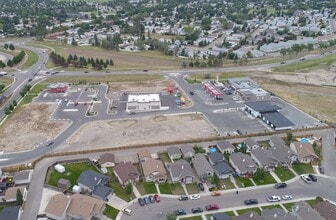 2653 Scenic Dr N, Lethbridge, AB à louer Photo du bâtiment- Image 1 de 4