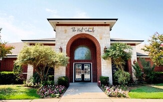 Plus de détails pour 1100 Turner Warnell Rd, Arlington, TX - Commerce de détail à louer