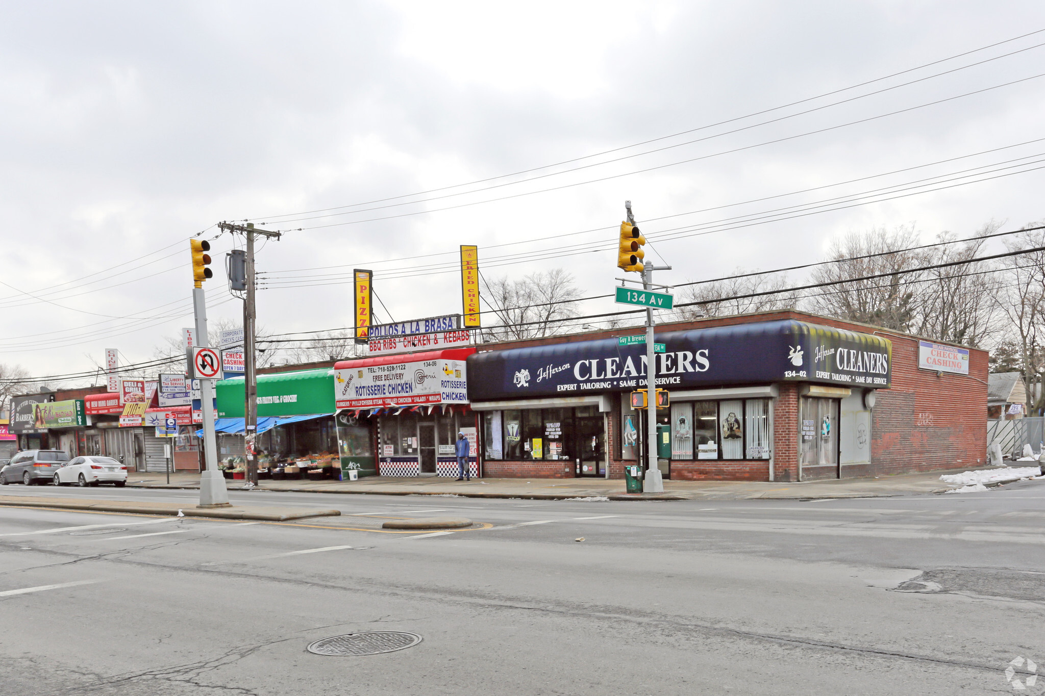 13412 Guy R Brewer Blvd, Jamaica, NY à vendre Photo principale- Image 1 de 1