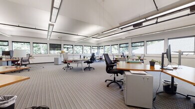 3001-3025 Miller Rd, Ann Arbor, MI for lease Interior Photo- Image 2 of 6