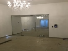 High St, Newport à louer Photo intérieure- Image 2 de 2