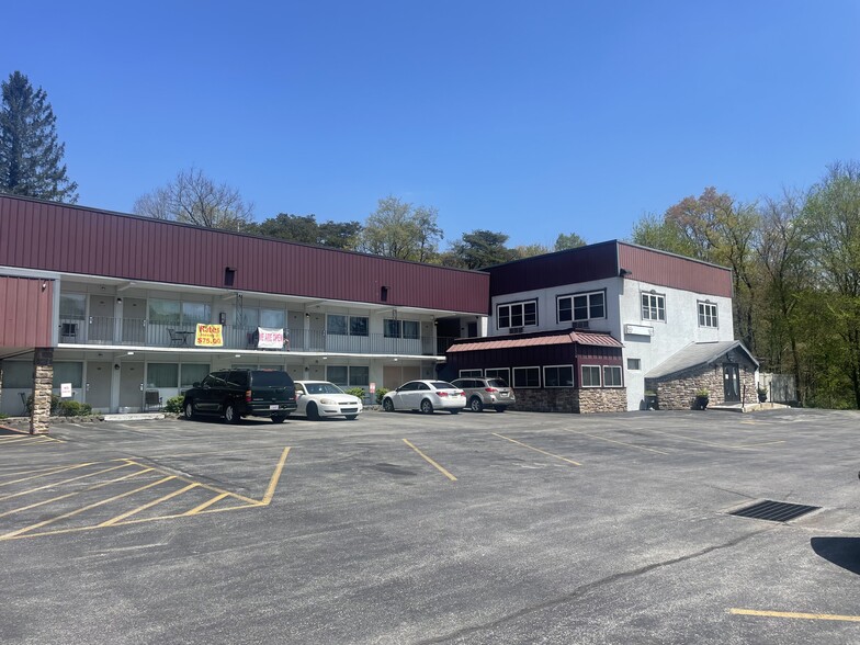 11979 William Penn Hwy, Huntingdon, PA for sale - Building Photo - Image 1 of 30