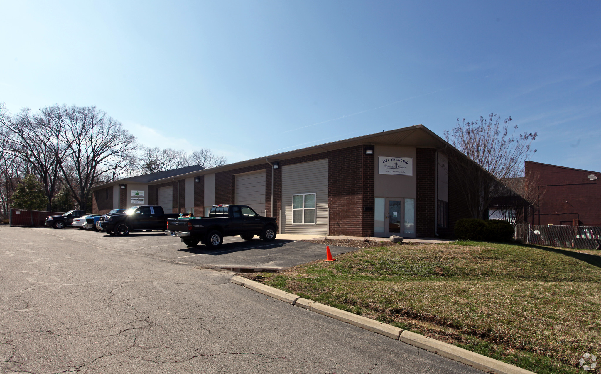 10453-10465 Theodore Green Blvd, White Plains, MD for sale Primary Photo- Image 1 of 1