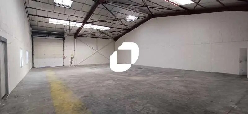 Bureau dans Gargenville à louer Photo intérieure- Image 1 de 8