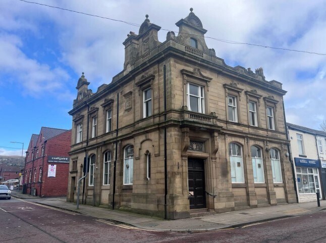 27 Lee Ln, Bolton for lease - Building Photo - Image 1 of 1