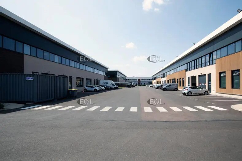 Flex dans Gennevilliers à louer - Photo du bâtiment - Image 3 de 9