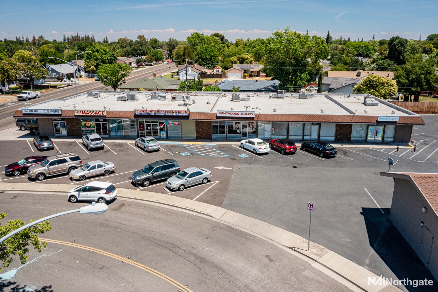 5910-5940 Pacific Ave, Stockton, CA for lease Primary Photo- Image 1 of 6
