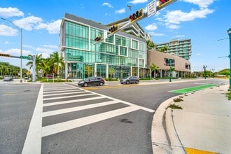 21290 Biscayne Blvd, Aventura, FL for lease Interior Photo- Image 2 of 10