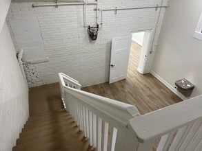 5006-5016 N Pulaski Rd, Chicago, IL for lease Interior Photo- Image 2 of 7