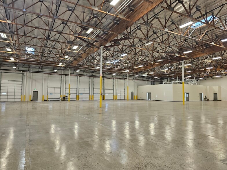 4910-4990 Longley Ln, Reno, NV for lease - Building Photo - Image 2 of 3